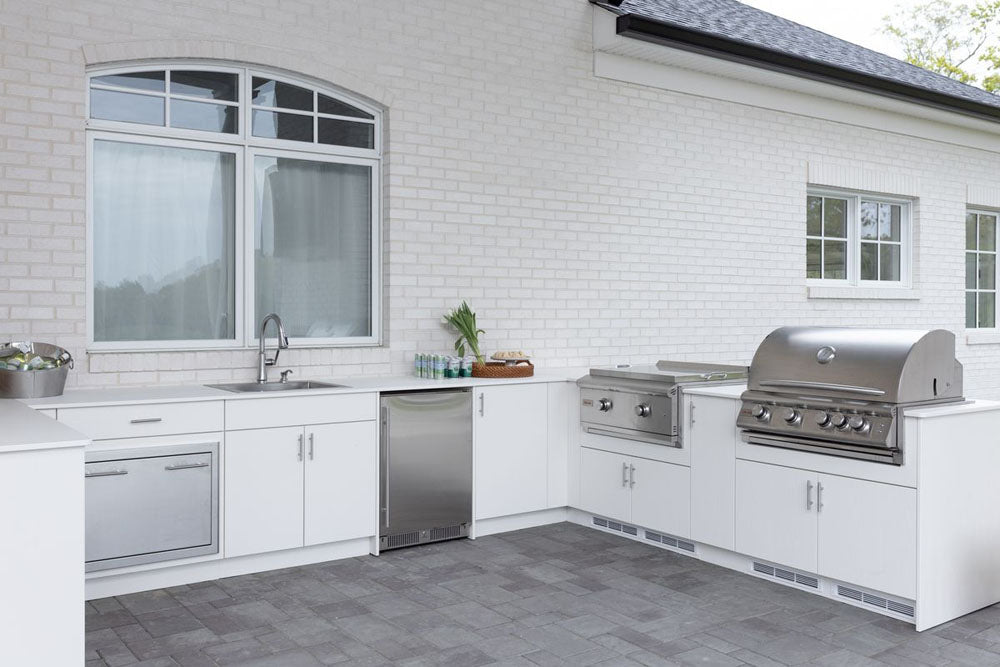 Berlin Gardens Agora 104" Outdoor Kitchen for Blaze Grill