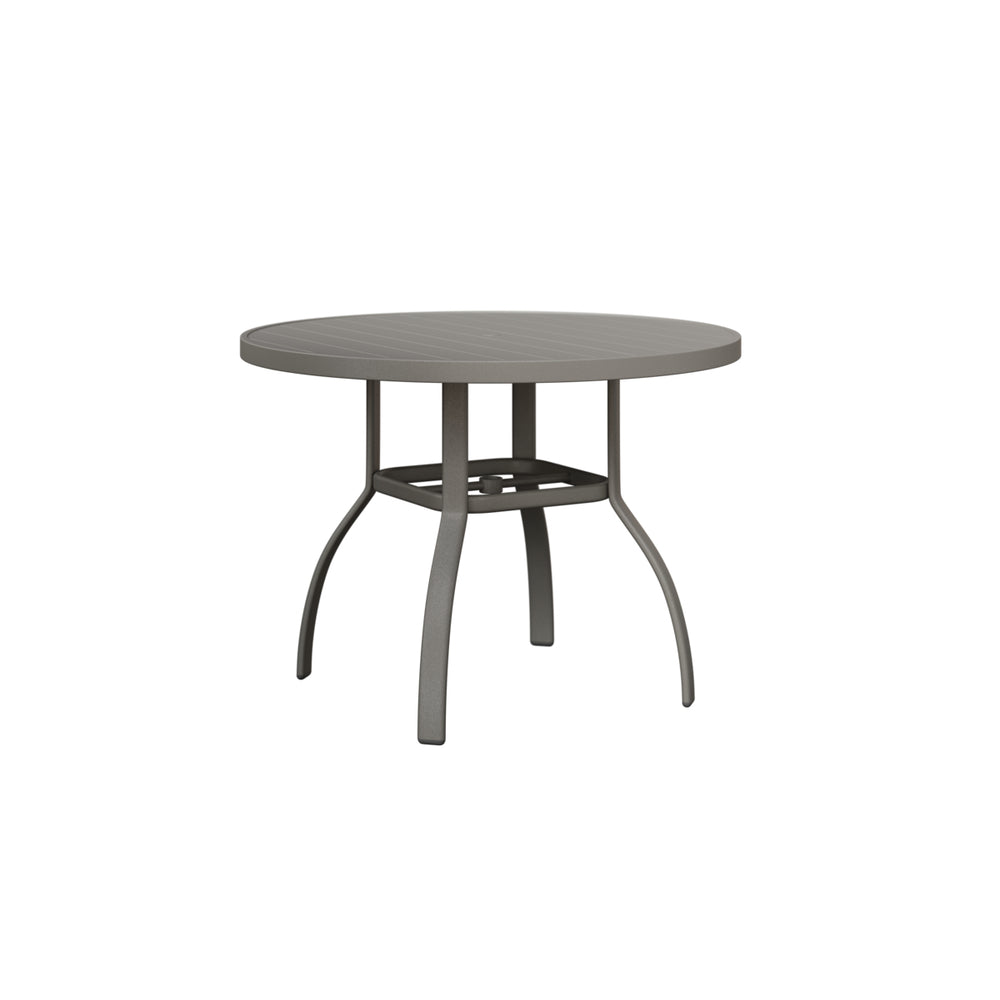 Berlin Gardens Murphy 42" Round Dining Table