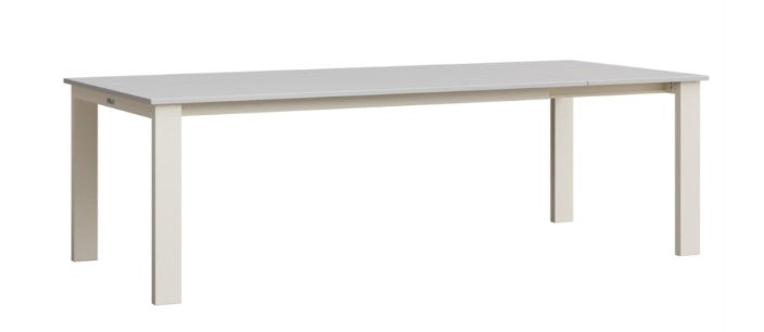 Berlin Gardens Berkley 42" x 72" Expandable Dining Table with Standard Top