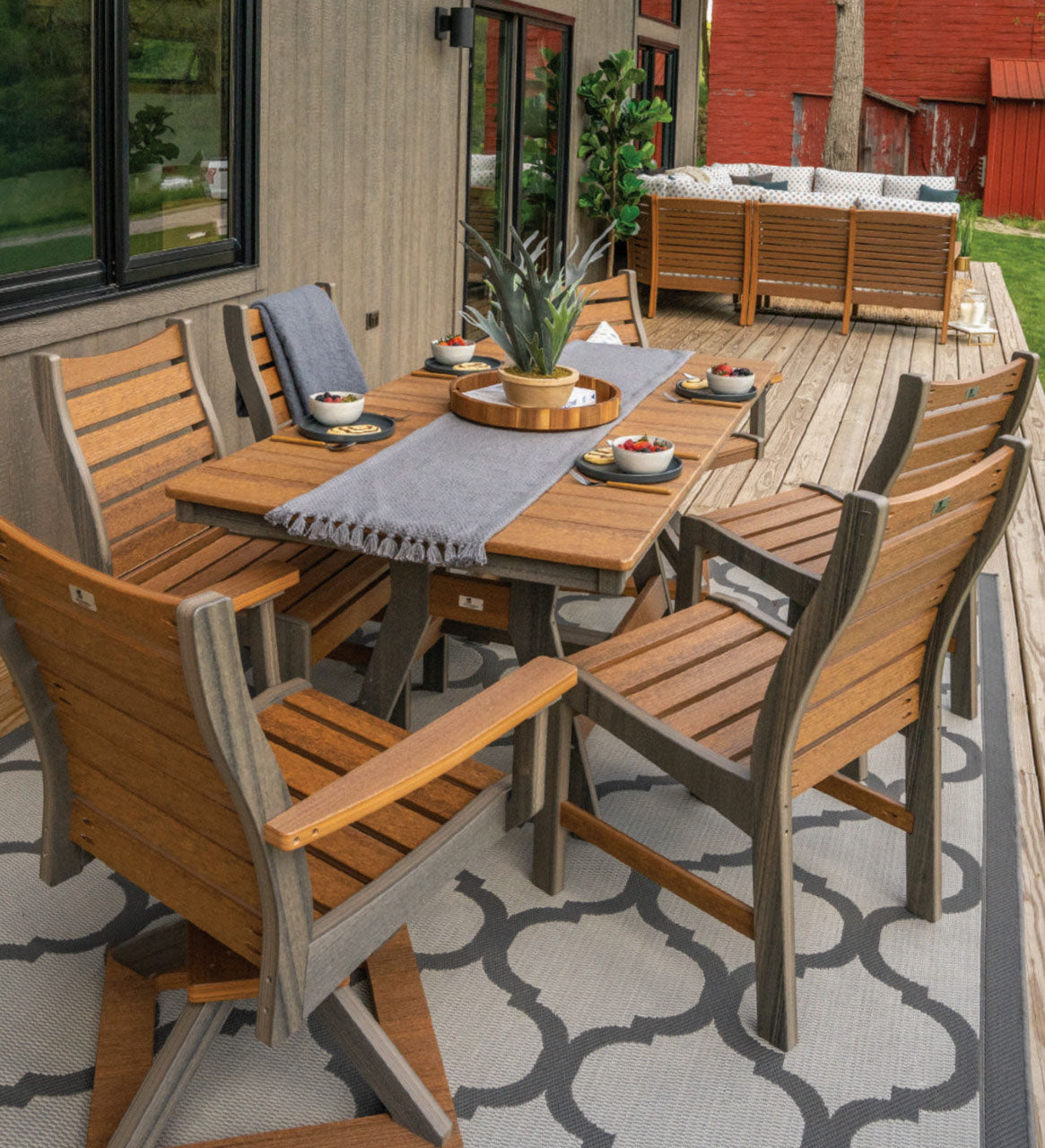 Berlin Gardens 7 Piece Bristol Harbor Dining Collection 