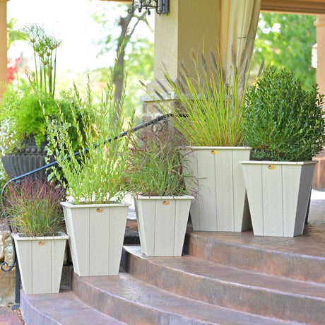LuxCraft Elite 22" Planter Additional Image - 2