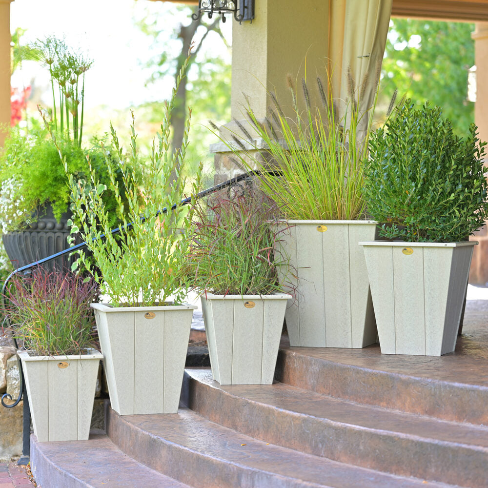 LuxCraft Elite 18" Planter Additional Image - 2