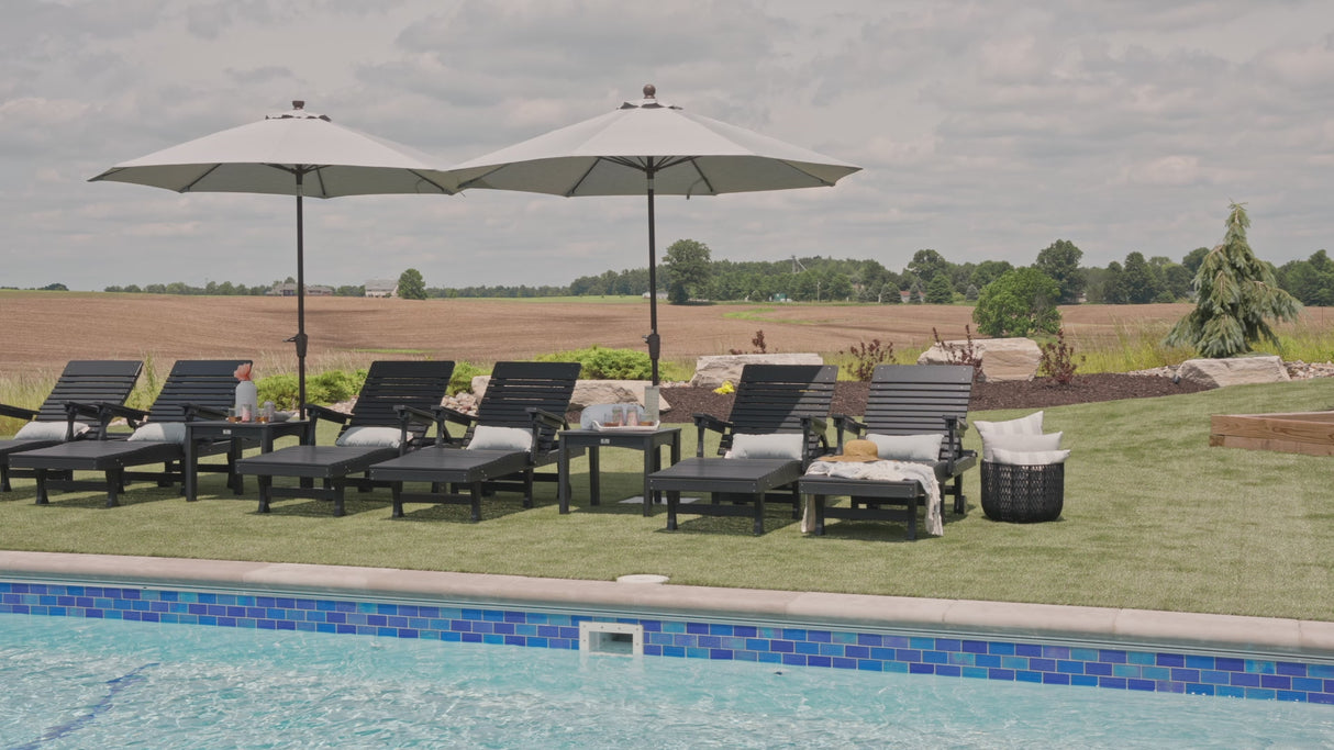 Berlin Gardens Casual-Back Chaise Lounge